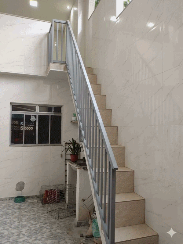 Foto de Escada reta de ferro